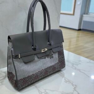 Alternative view of Shal bag 💼